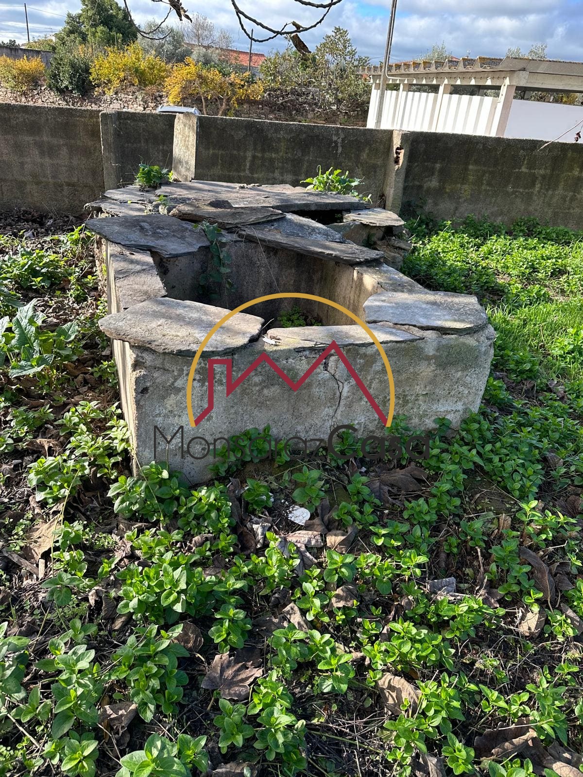 Terreno para construção em Motrinos