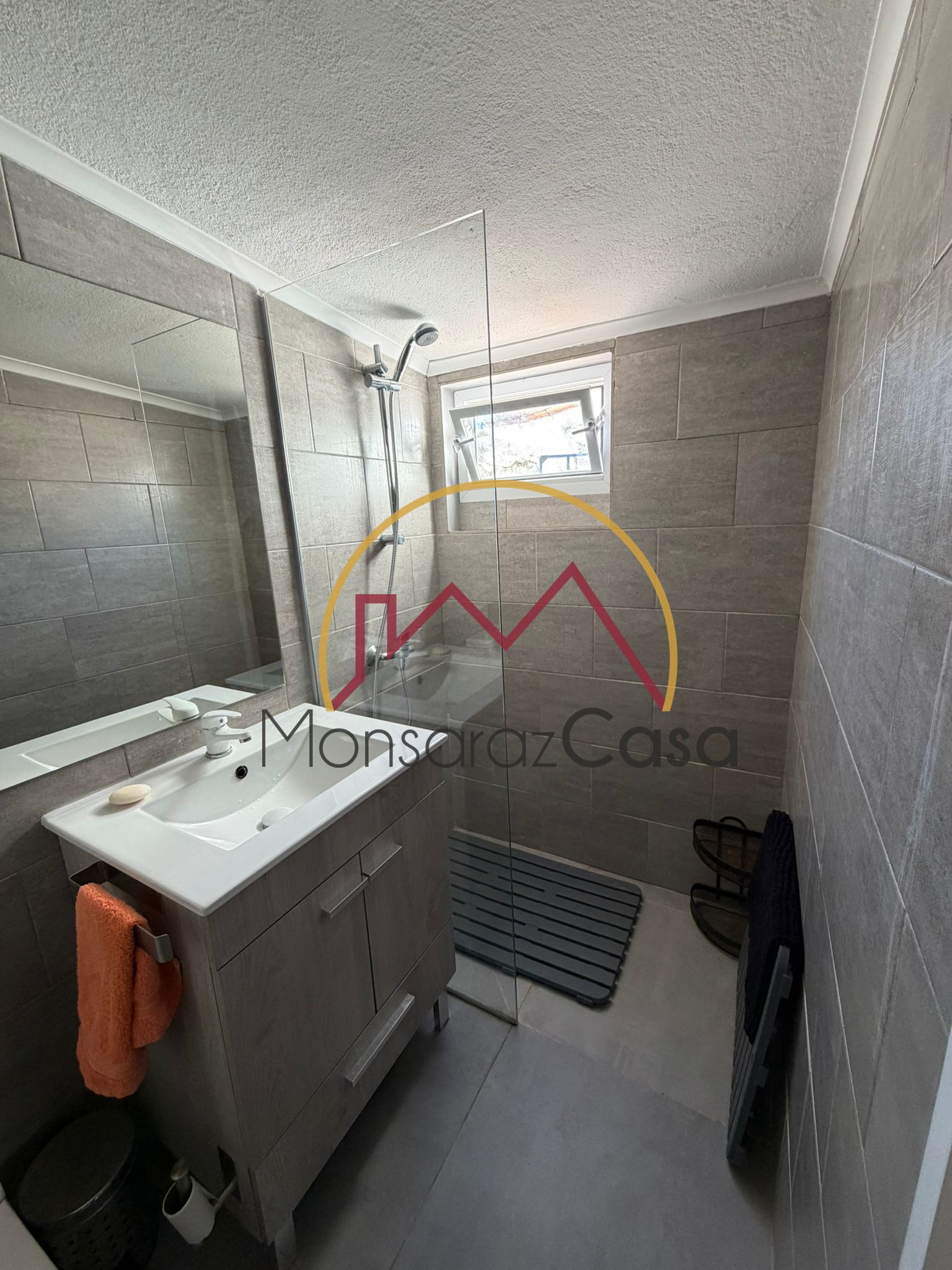 Moradia T2 em Campinho