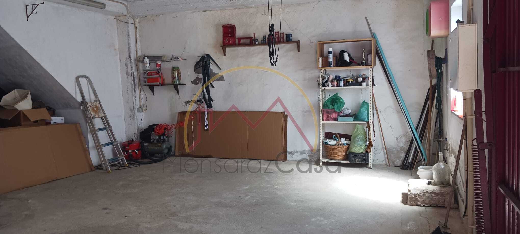 Moradia para Remodelação com Vista para o Castelo de Monsaraz – Telheiro